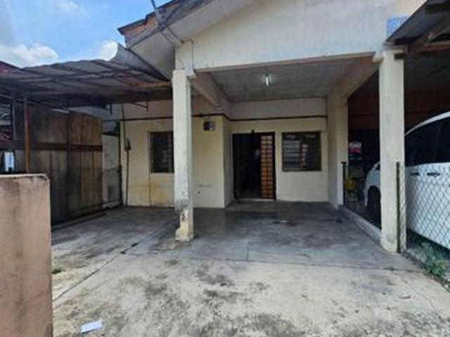 Terraced House for sale in Banting, Selangor