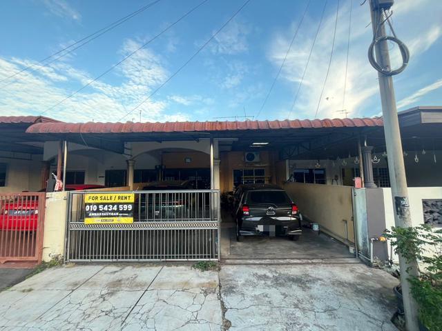 Terraced House for sale in Tangkak, Johor