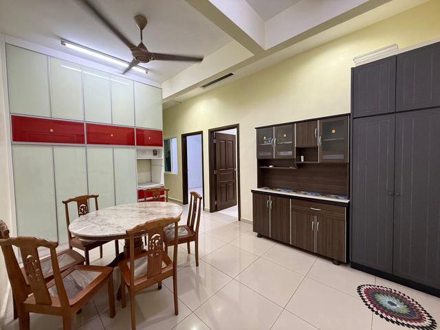 Terraced House for rent in Malaka