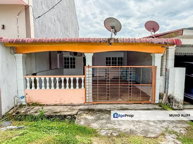 House for sale in Kuala Selangor, Selangor