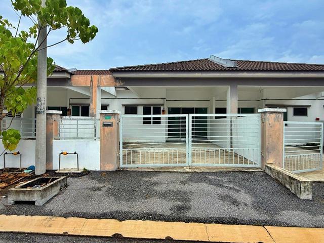 Terraced House for sale in Perak, Tapah Road