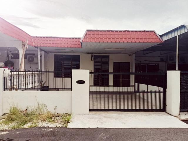 Terraced House for sale in Wellesley, Penang