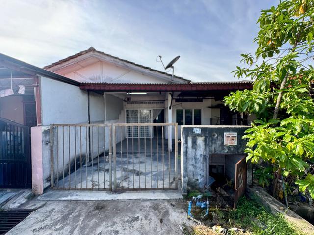 Terraced House for sale in Zon Perindustrian Bebas Telok Panglima Garang, Teluk Panglima Garang
