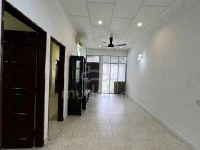 Terraced House for rent in Georgetown, Penang