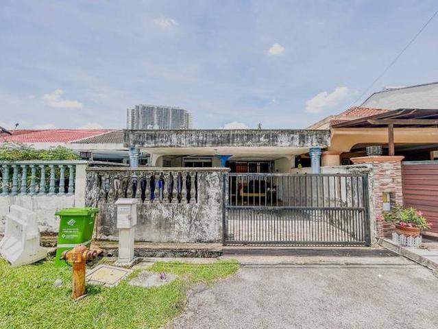 Terraced House for sale in Country Heights Damansara, Kuala Lumpur