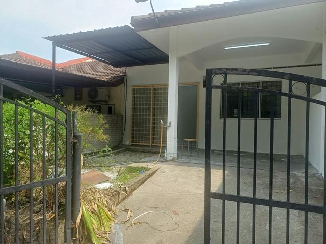 Terraced House for sale in Seremban