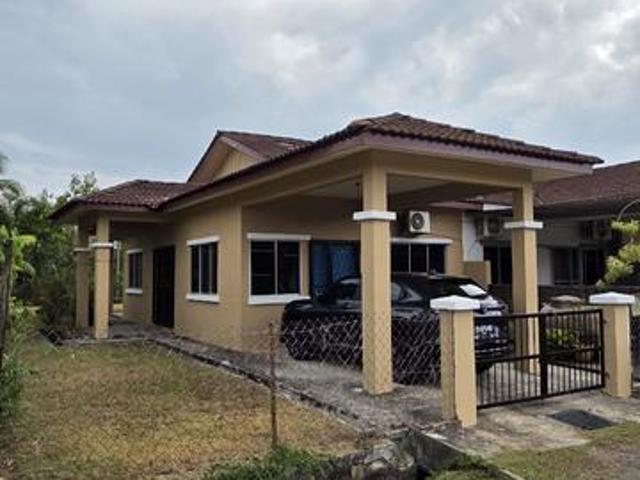 Terraced House for sale in Long Miri, Sarawak