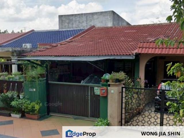House for sale in Langat, Selangor