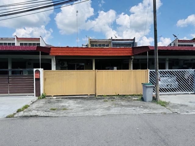 Terraced House for sale in Kluang