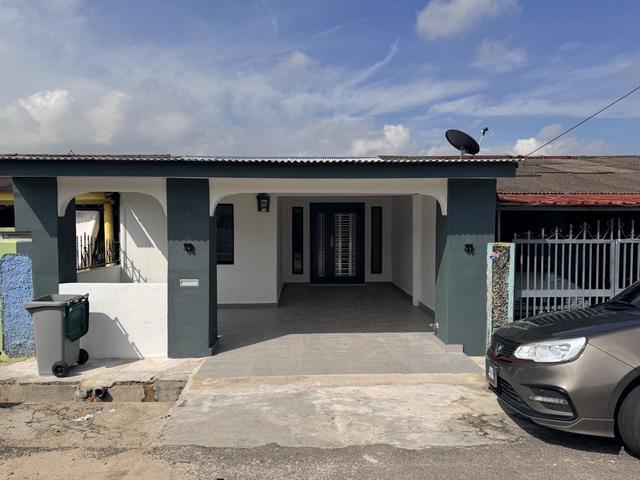 Terraced House for sale in Ulu Tiram, Johor