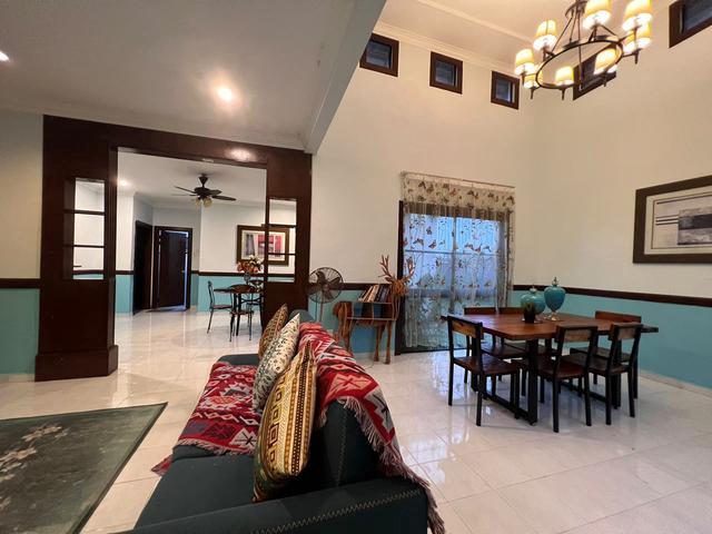Bungalow for sale in Malaka