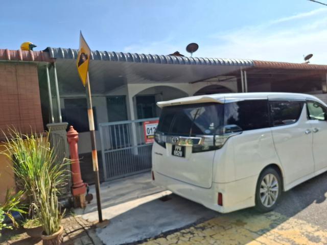 Terraced House for sale in Wellesley, Penang