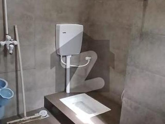 House for sale in Faisalabad, Islamabad Capital Territory
