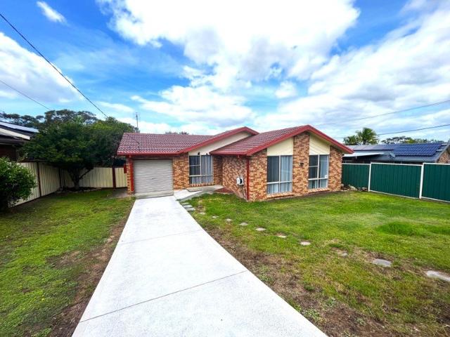 House for rent in Blue Haven, Central Coast Council