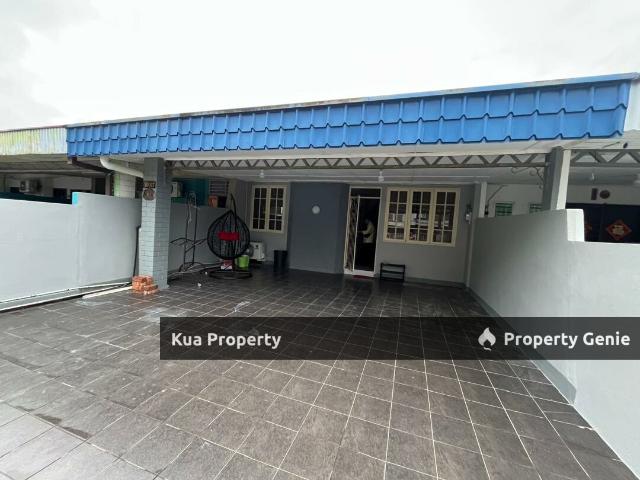 Terraced House for rent in Kuching