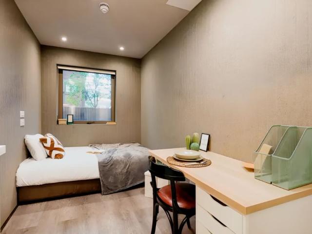 Studio for rent in London Borough of Ealing, Park Royal