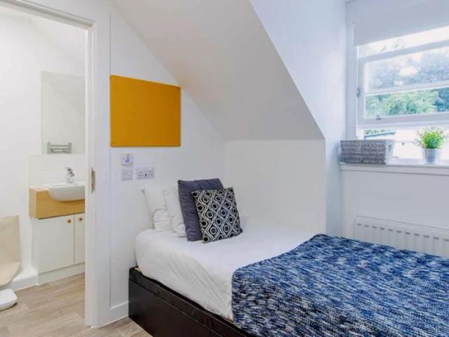 Studio for rent in Nether Liberton, Scotland