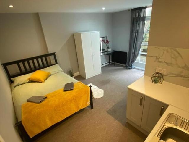 Studio for rent in Ratcliffe, Stepney