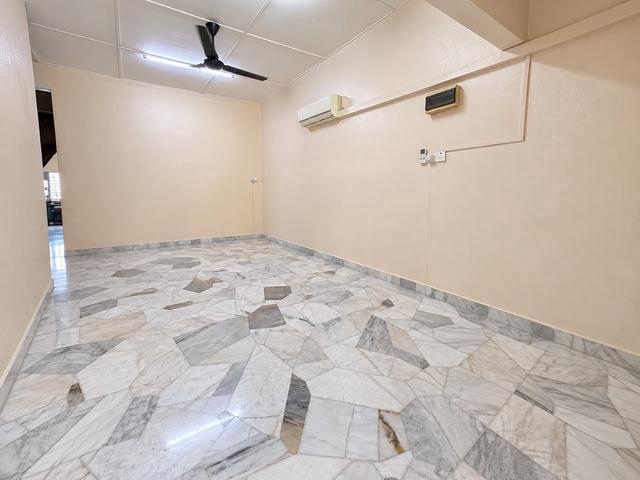 Terraced House for sale in Bandaraya Klang, Klang