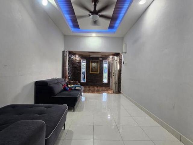 Terraced House for sale in Saujana