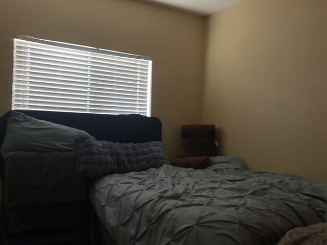 Room for rent in California