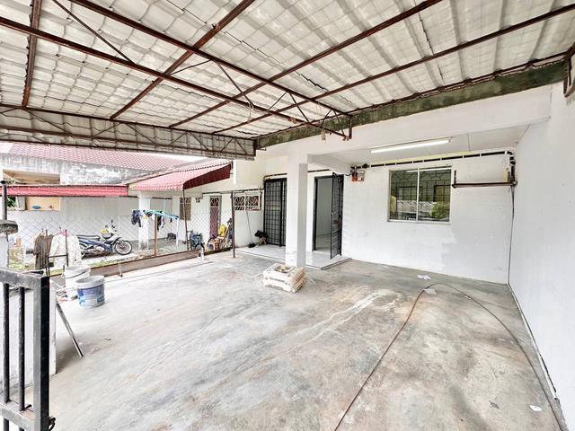 Terraced House for sale in Tanjong Sepat, Selangor