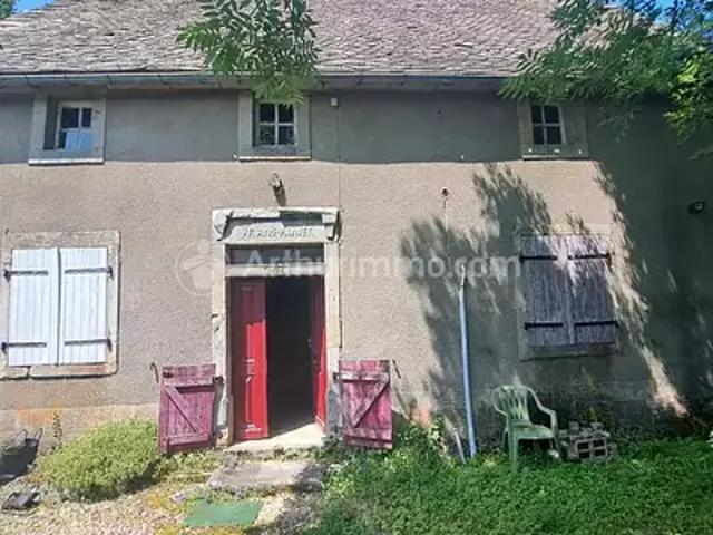 Maison vente à Issoire, Singles