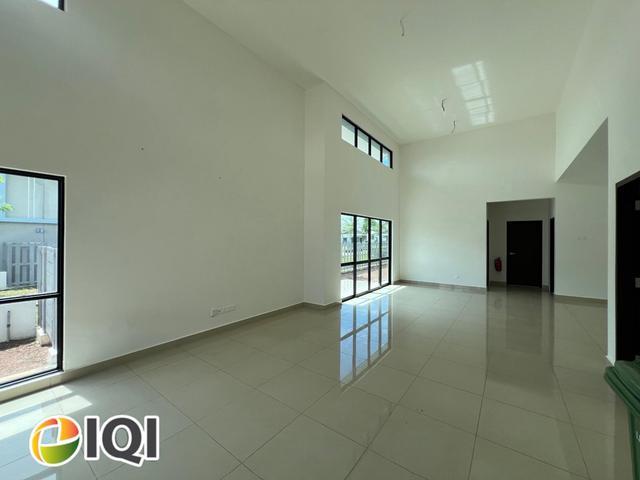 Bungalow for sale in Wellesley, Penang