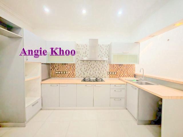 Terraced House for sale in Barat Daya, George Town