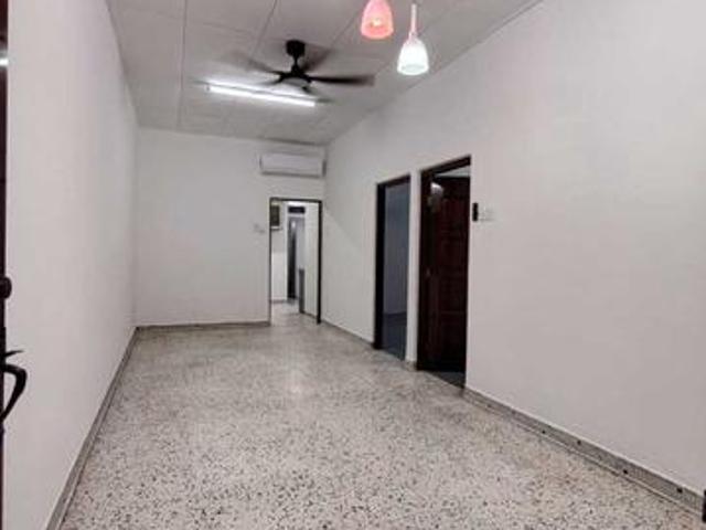 Terraced House for rent in Georgetown, Penang