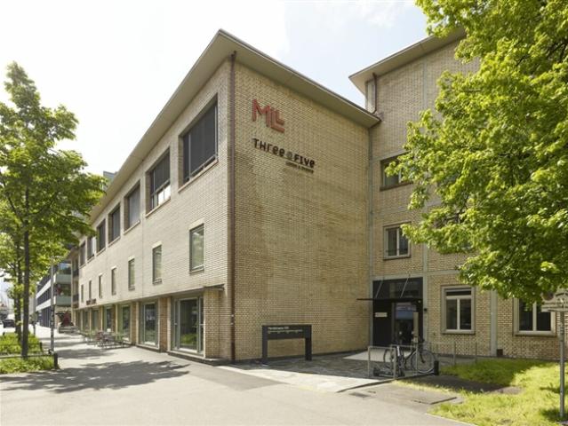 Büro mieten in Einigen, Zürich