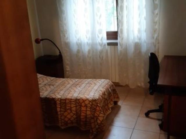 Stanza in affitto a Circoscrizione 8, Piemonte