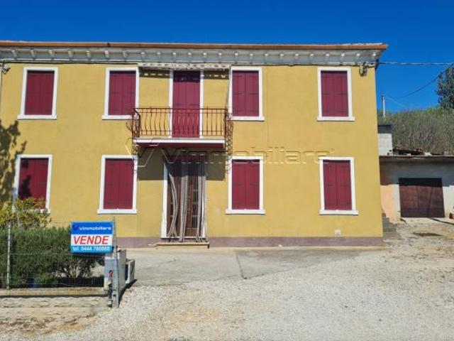 Appartamento in vendita a Albettone, Veneto