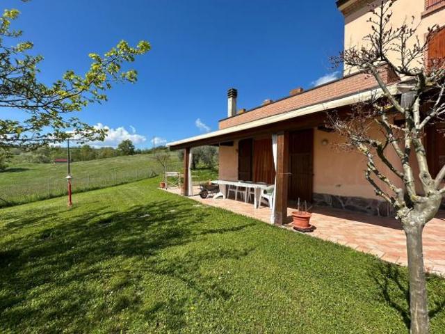 Appartamento in vendita a Alta Val Tidone, Reggio Emilia
