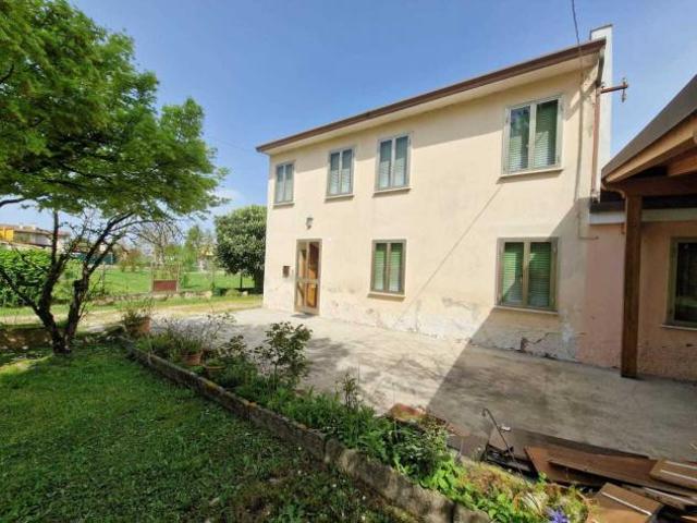 Appartamento in vendita a Gavello, Rovigo