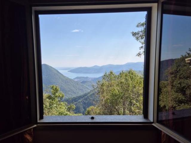 Appartamento in vendita a Verbania, Verbano-Cusio-Ossola