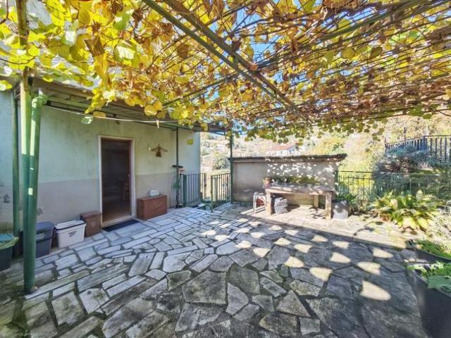 Appartamento in vendita a Luni, Liguria