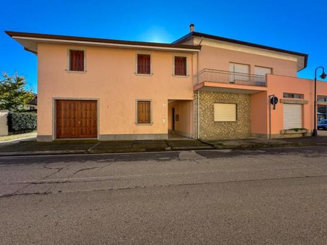 Appartamento in vendita a Mortegliano, Friuli-Venezia Giulia
