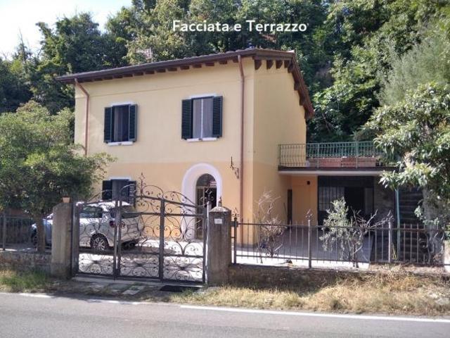 Appartamento in vendita a Roccastrada, Toscana