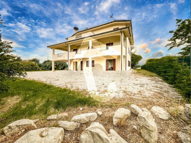 Appartamento in vendita a Marche, Ancona