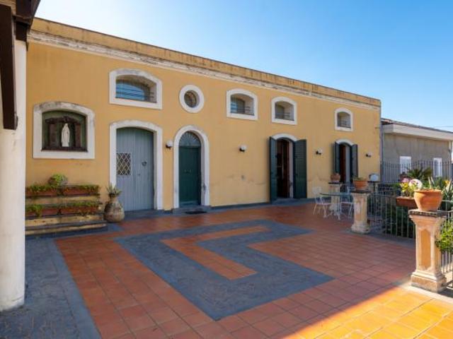 Appartamento in vendita a Santa Venerina, Sicilia