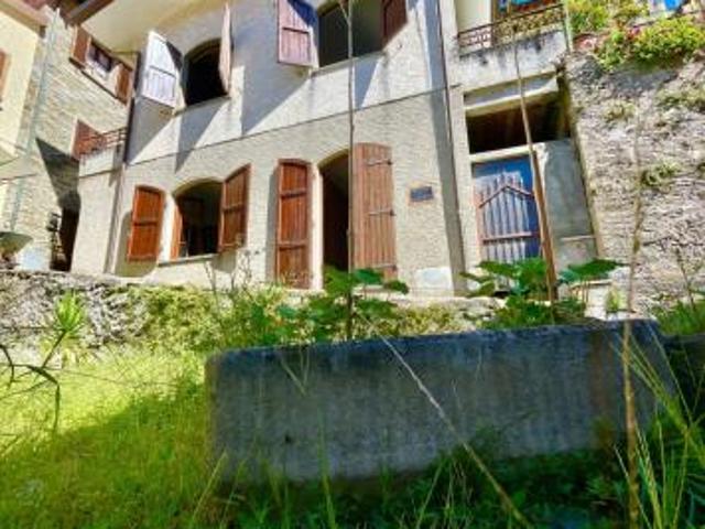 Appartamento in vendita a Stazzema, Toscana