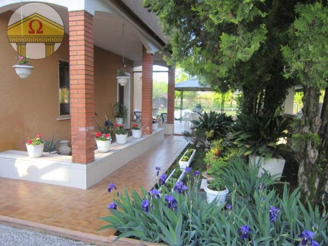 Villa Indipendente in vendita a Paese, Veneto