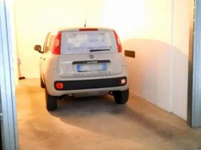 Box in affitto a Zona Omogenea Milano Nord, Cinisello Balsamo