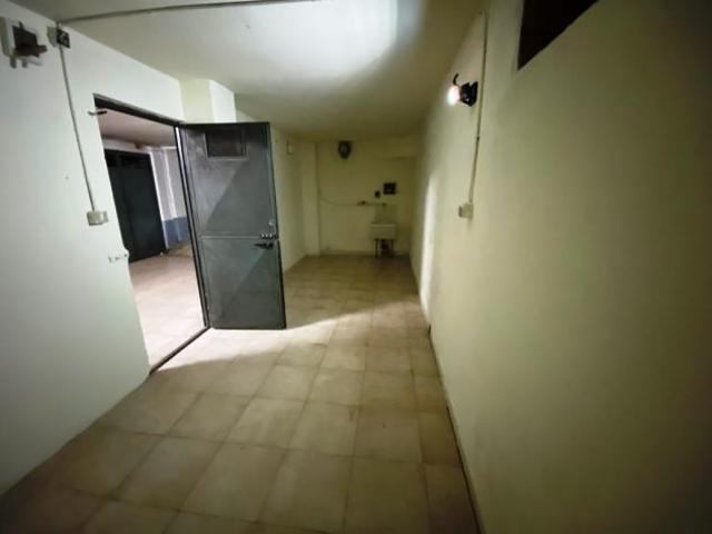 Box in vendita a Puglia, Bari