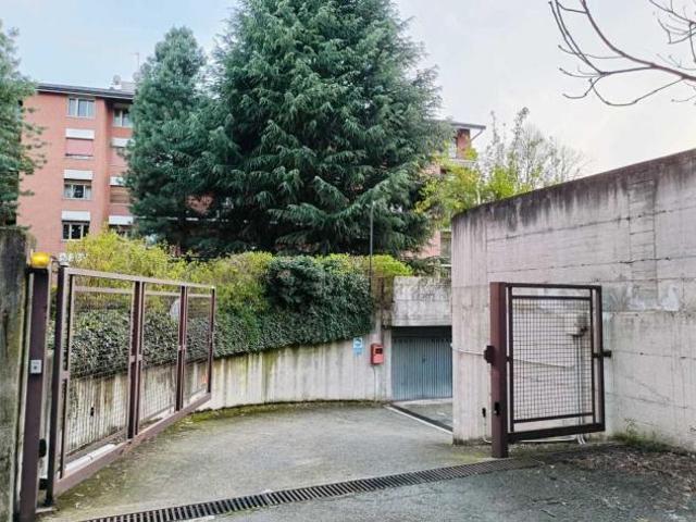 Box in vendita a Piemonte, Torino
