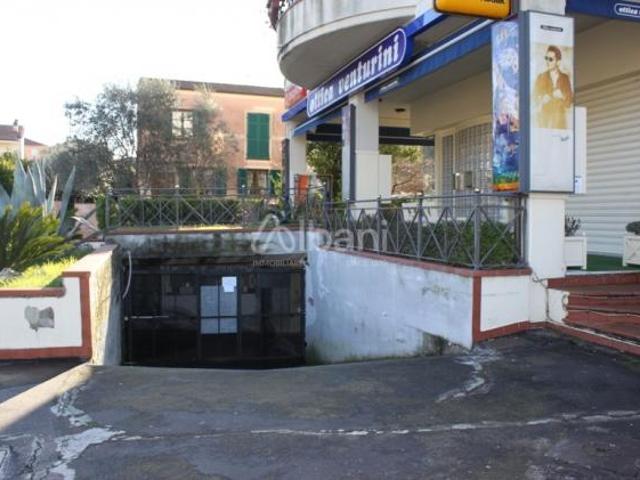 Box in vendita a La Spezia, Liguria