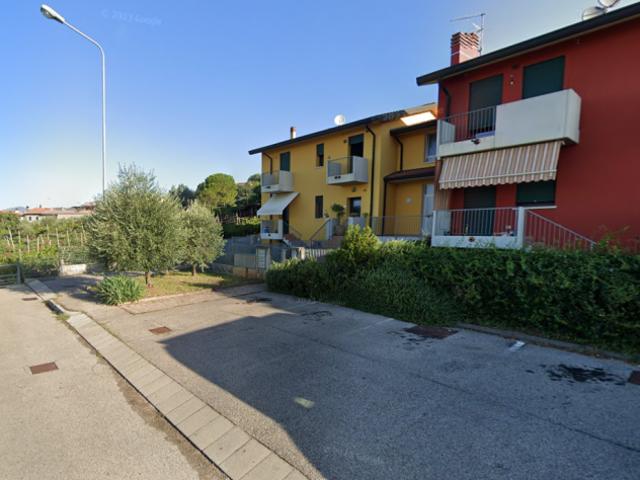 Box in vendita a Brenzone, Veneto
