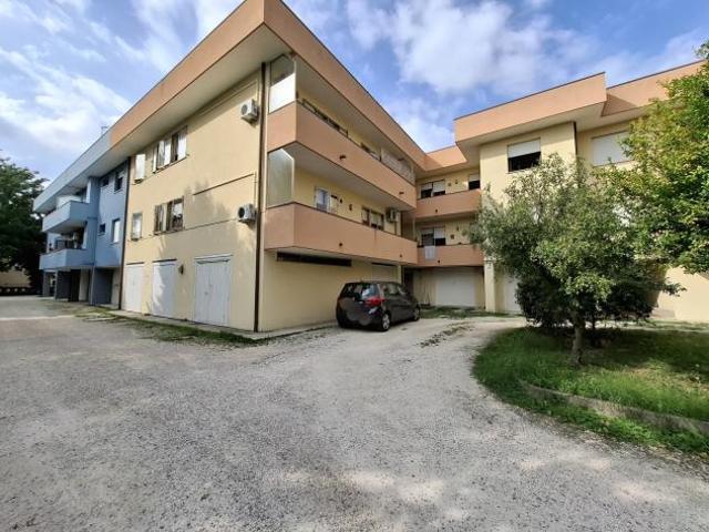 Box in vendita a Rovigo, Veneto