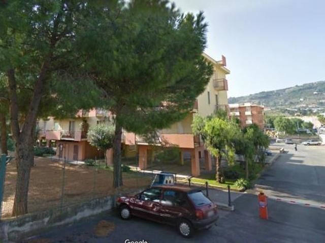 Box in vendita a Taggia, Liguria